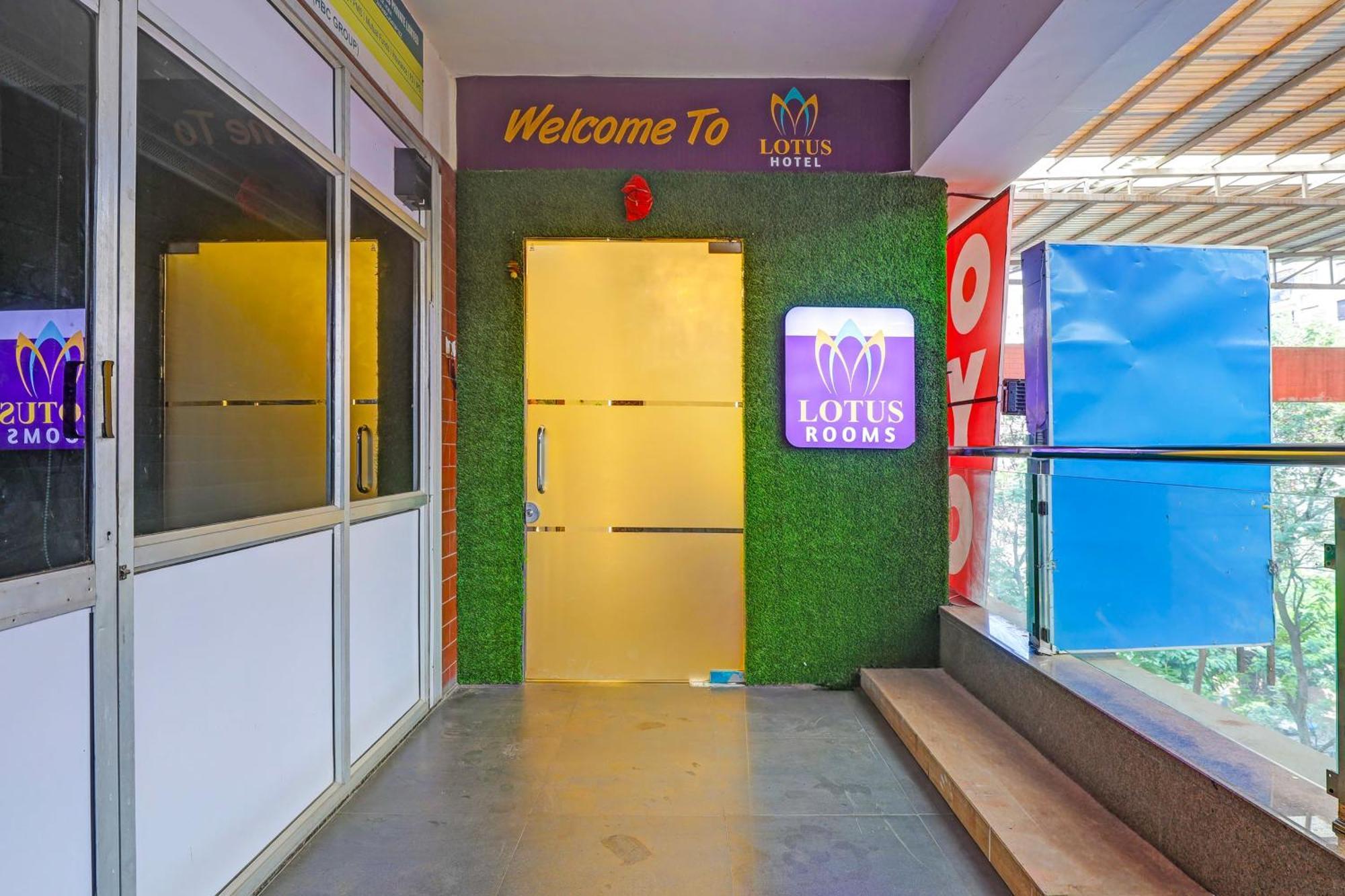 Hotel O Lotus Hotel Surat Exterior photo
